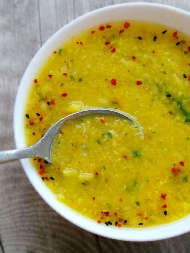 Satisfying detox soup recipe with lentils and broccoli