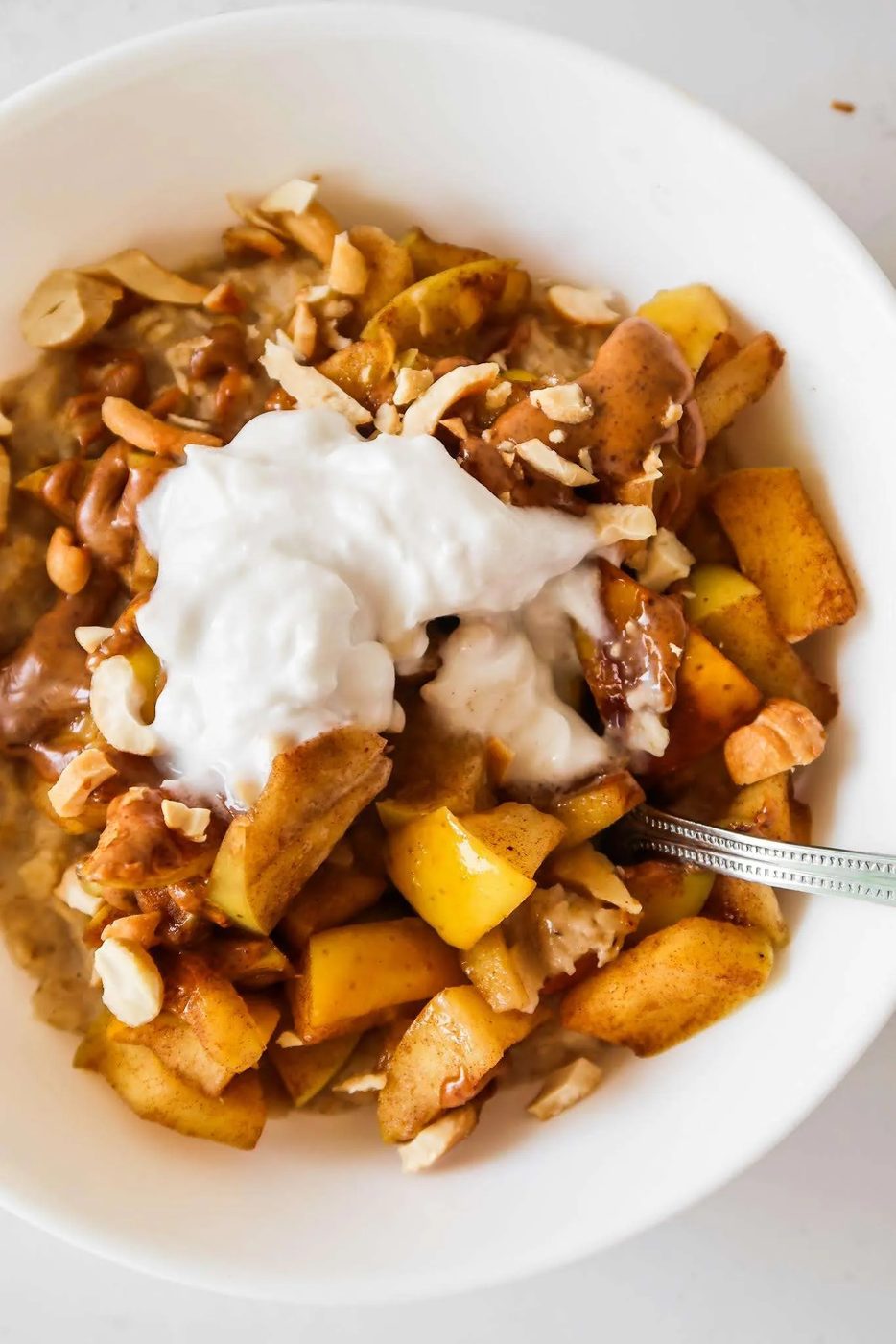 10-minute apple pie oatmeal
