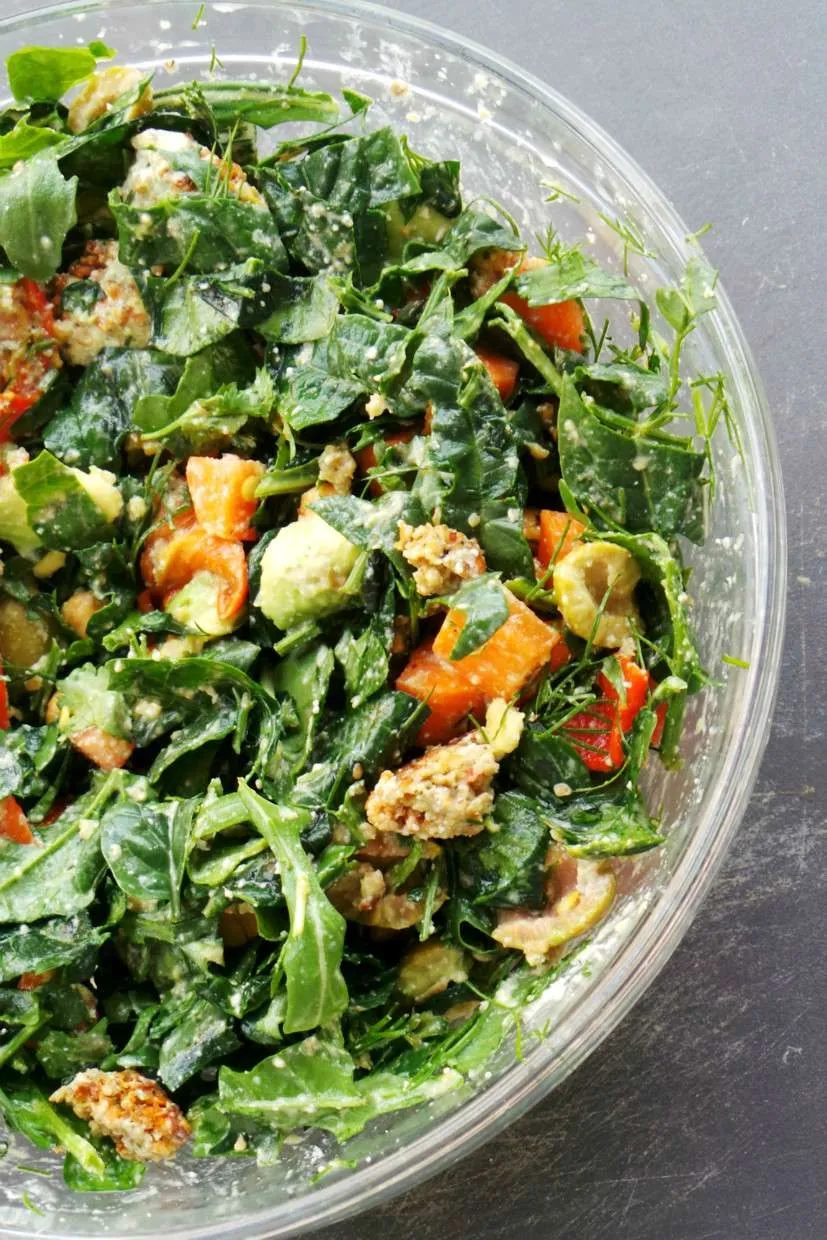 Alkalizing spinach and roasted chickpea salad
