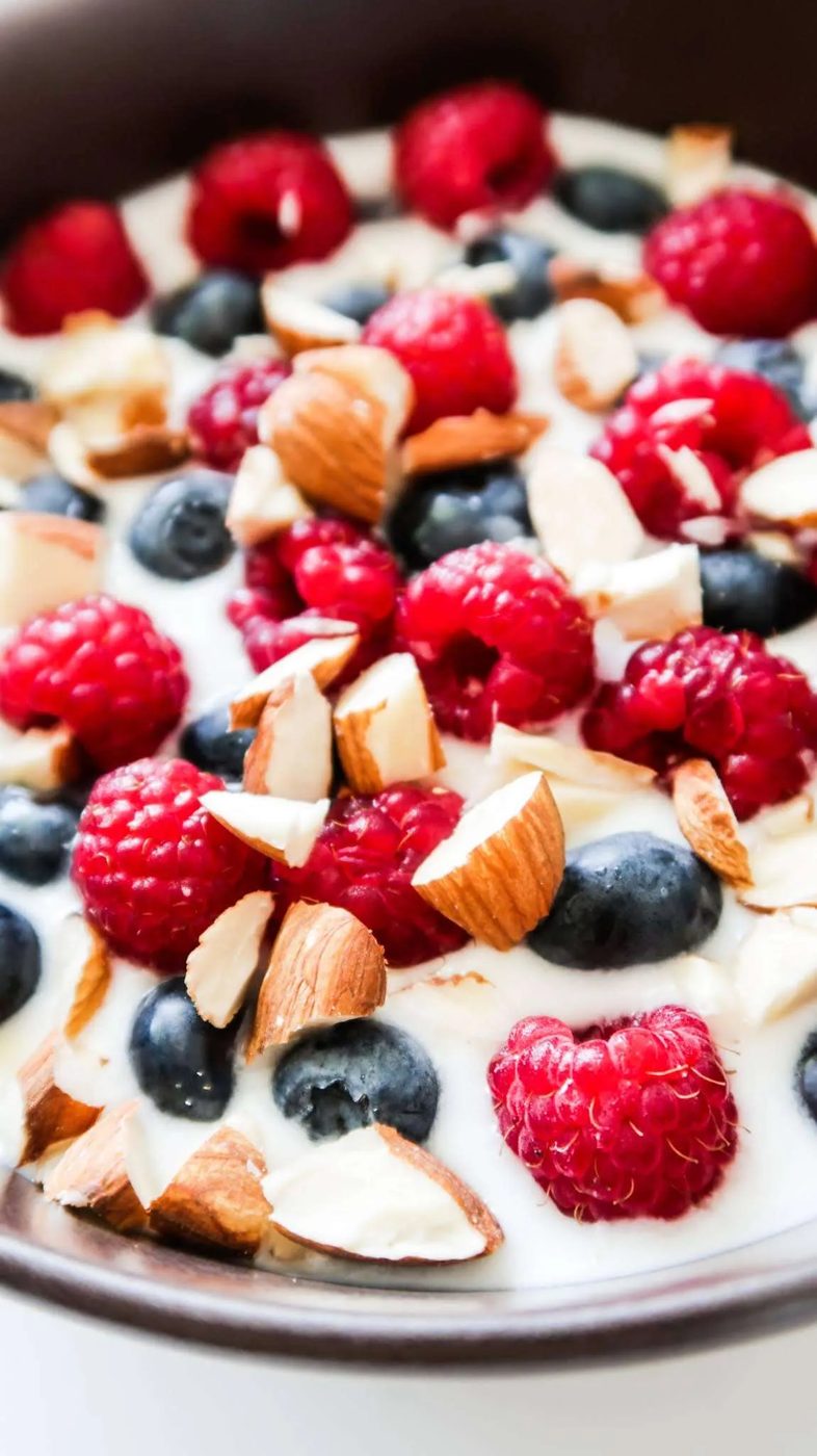 Yogurt with berries and nuts | simple breakfast idea