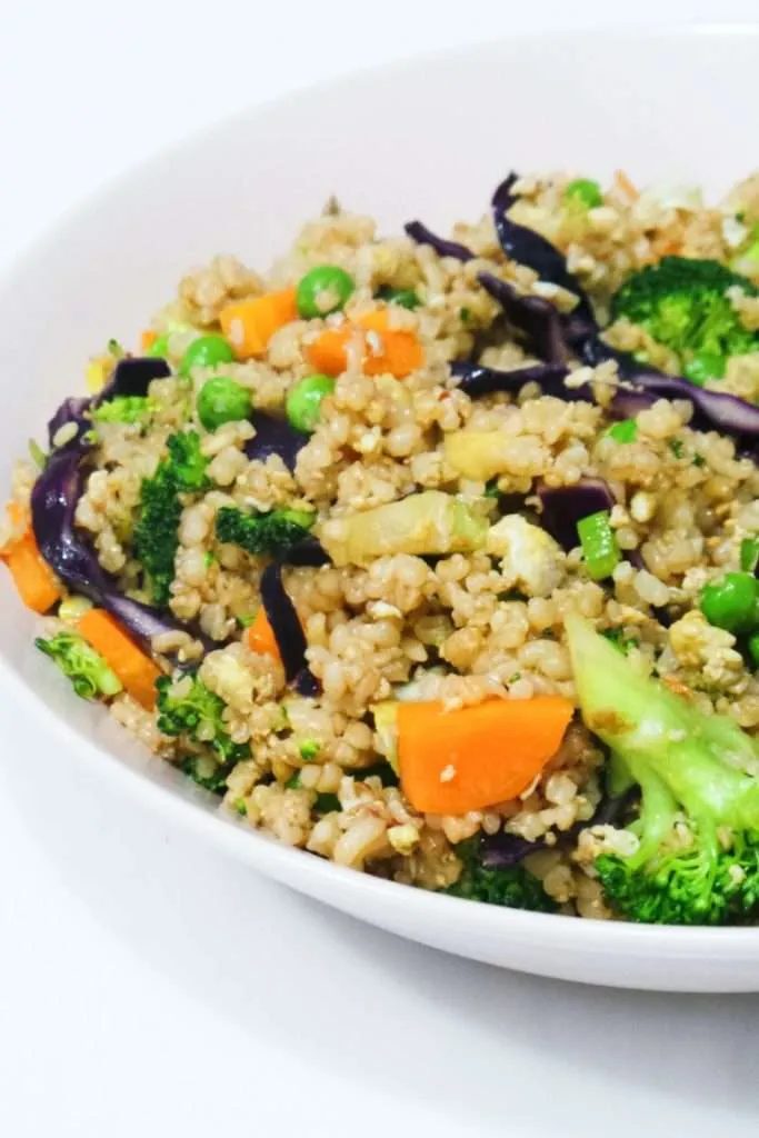 Fast and simple recipe for vegetable fried rice, but with bulgur - for more fiber and more iron! This simple weeknight dinner recipe is…