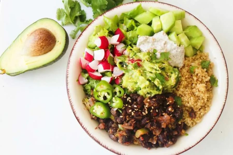 Black bean quinoa bowls | vegan meal prep