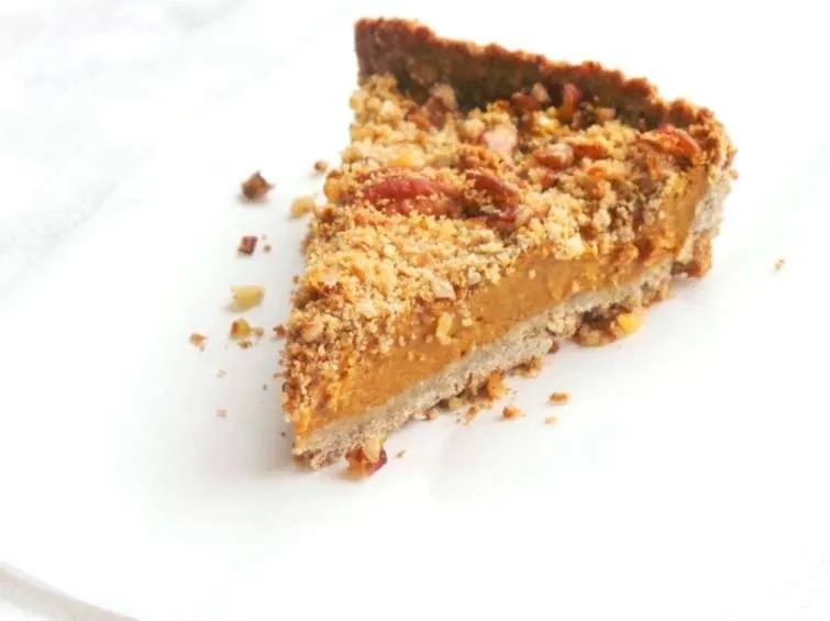 butternut crumble pie