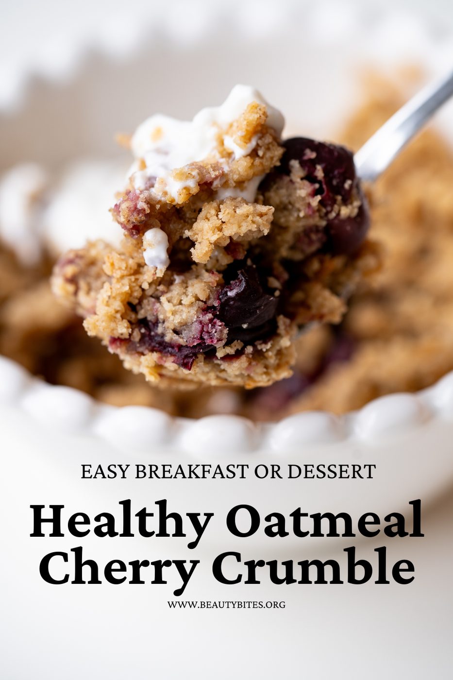 Cherry crumble with oats, healthy