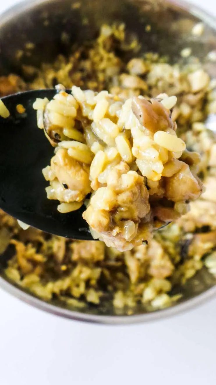Home-cooked Chicken And Rice With Mushrooms! This simple chicken dinner recipe is simple to make, gluten-free and dairy-free and satisfying!