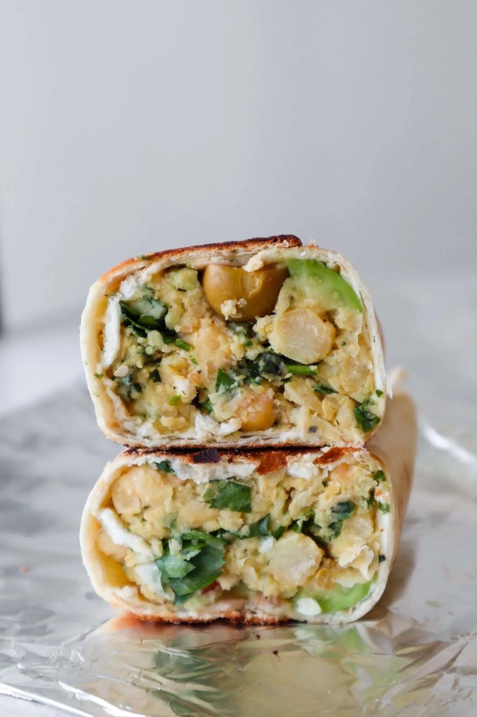 avocado chickpea wraps