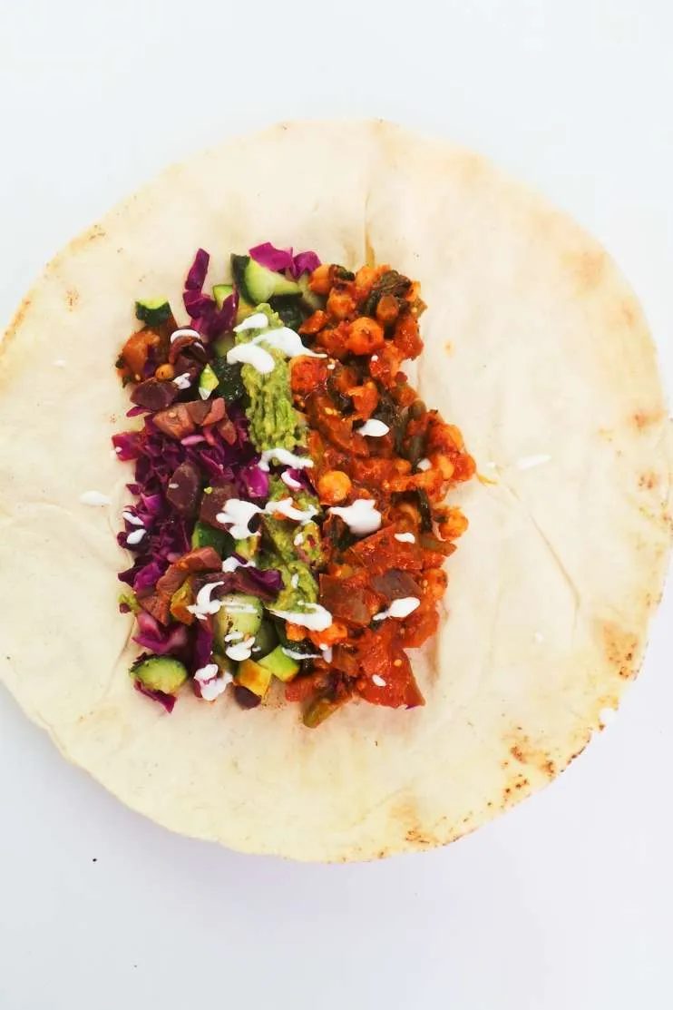 Very lazy chickpea wraps – healthy & vegan meal prep