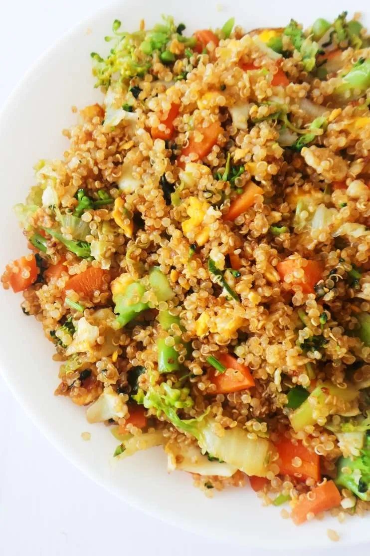 Healthy Fried Rice Recipe | Simple Quinoa Fried Rice Recipe - this is a simple 15-Minute HEalthy Vegetarian Dinner Idea