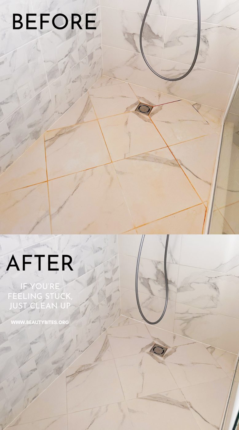 Cleaning red mold in the shower – our everest