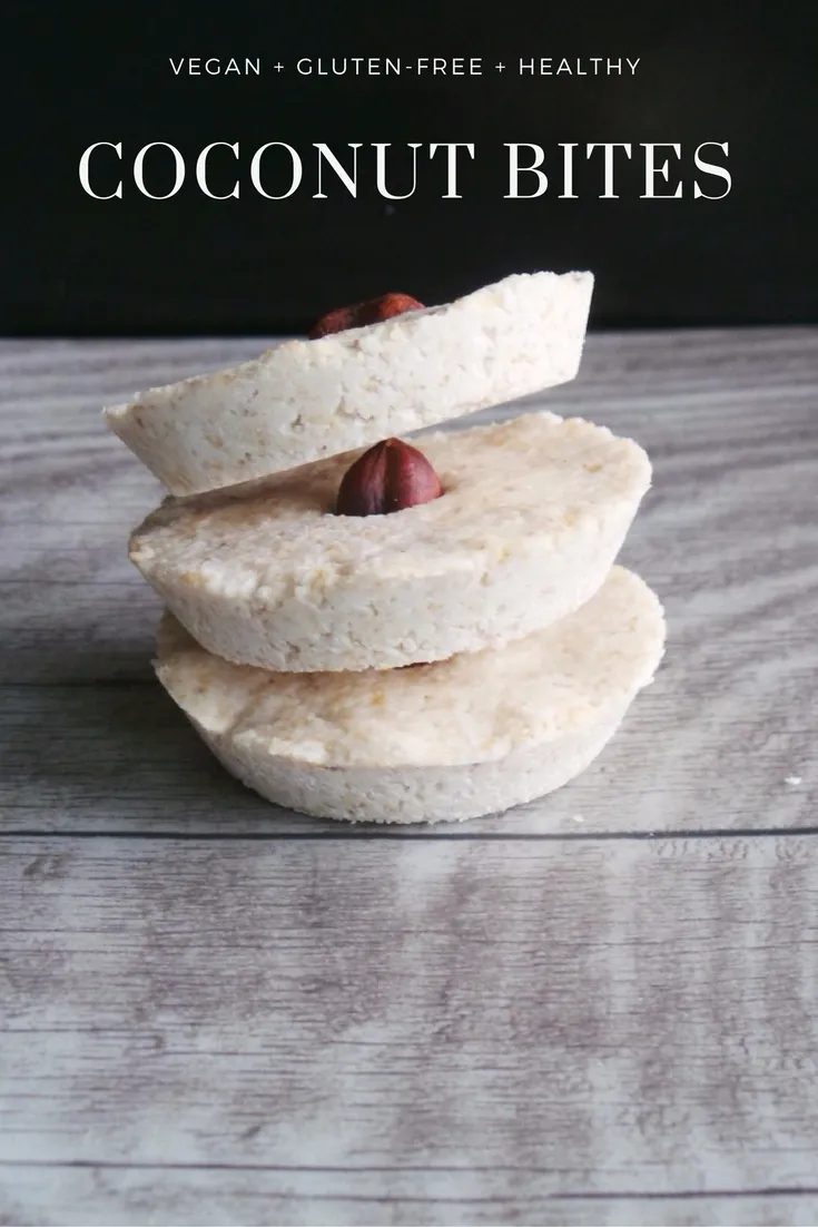 Coconut cream oatmeal bites