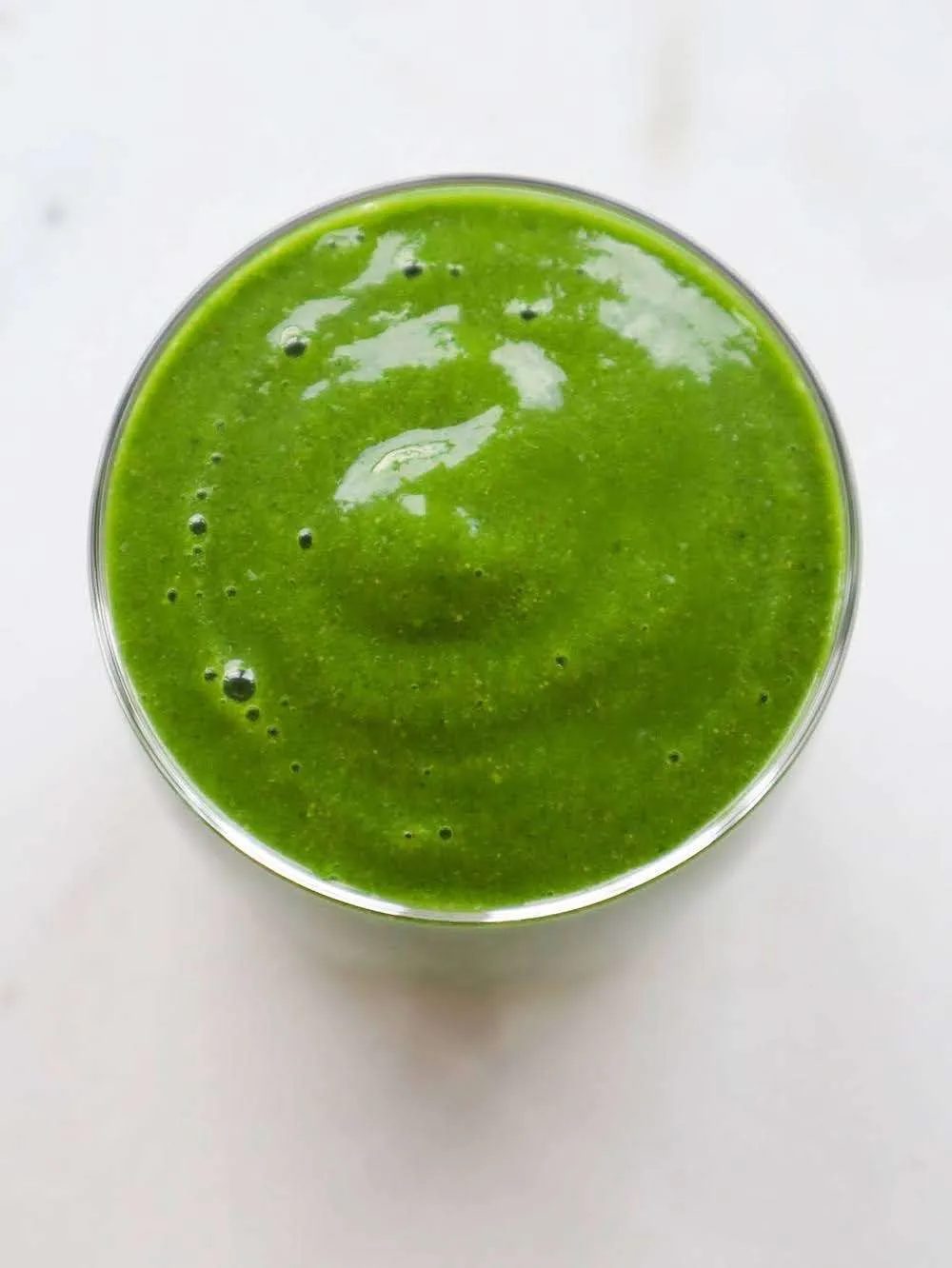 Detox green smoothie to drink daily