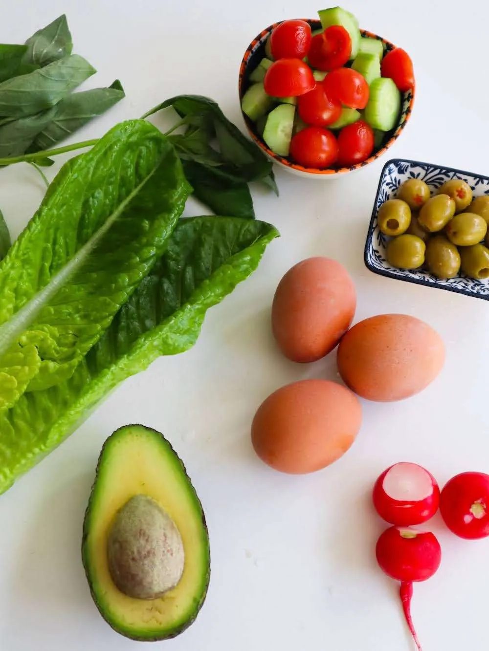 ingredients for the breakfast wraps