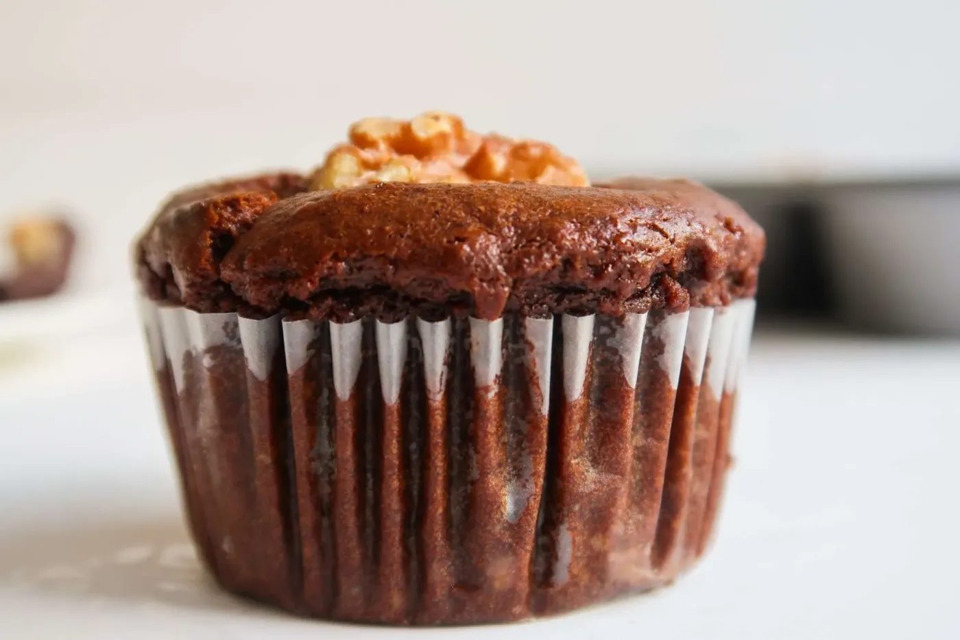Oatmeal chocolate muffins, simple