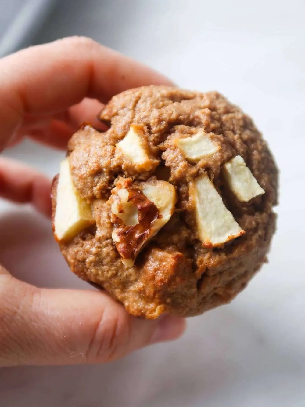 Oatmeal apple muffins | make-ahead breakfast, flourless