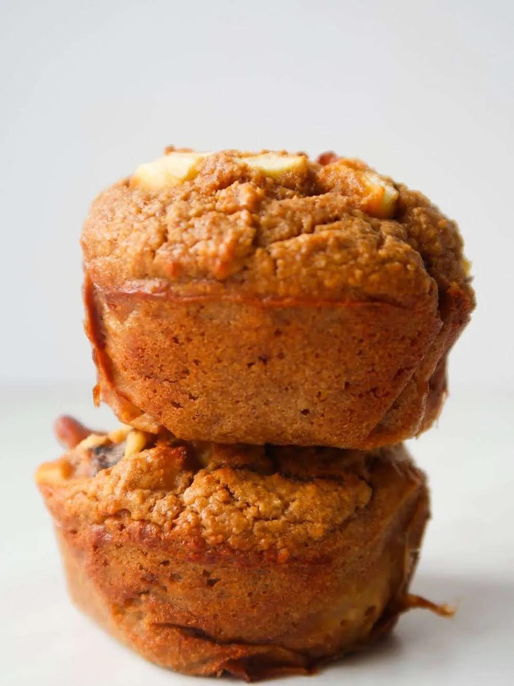 Oatmeal apple muffins | make-ahead breakfast, flourless