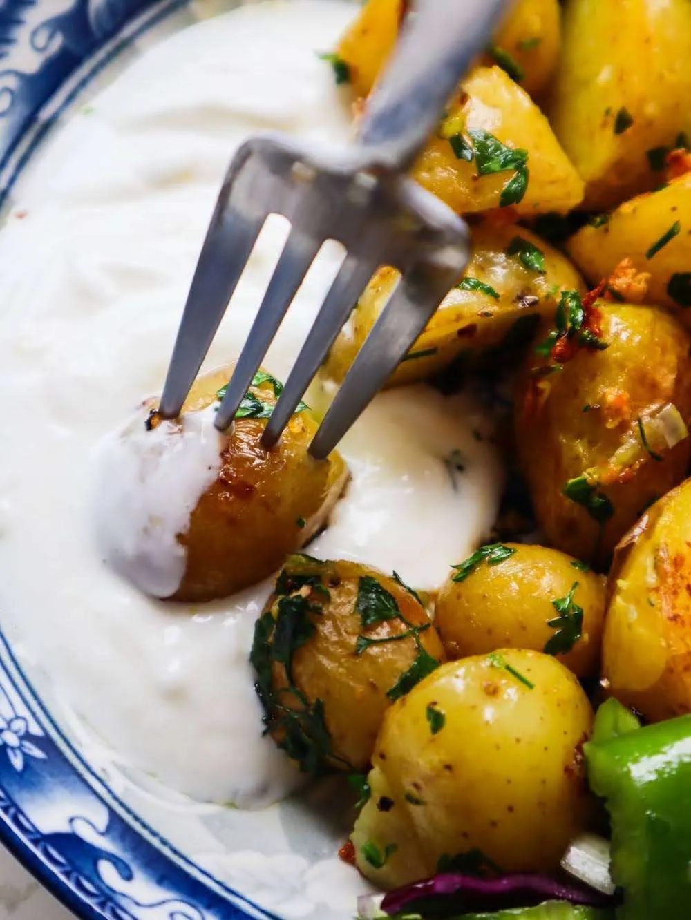 Garlic baby potatoes