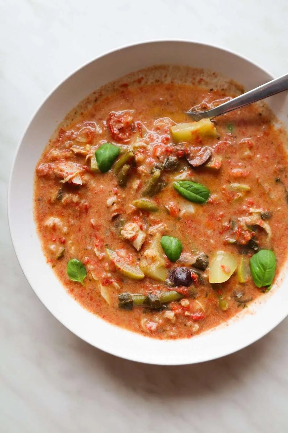 simple tomato chicken soup recipe that is satisfying and healthy! This healthy chicken soup is dairy-free and gluten-free and a great idea…