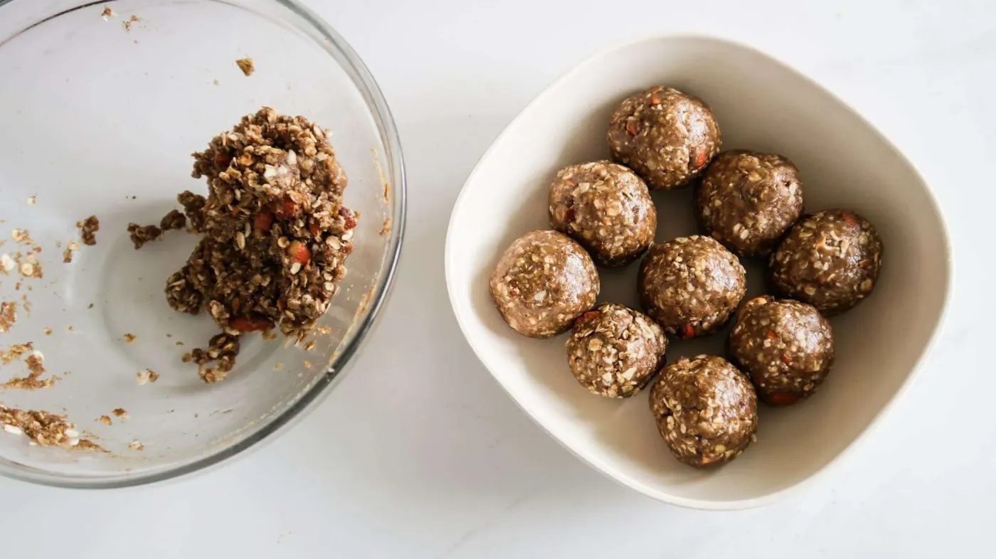 10-minute granola balls | easier than granola bars