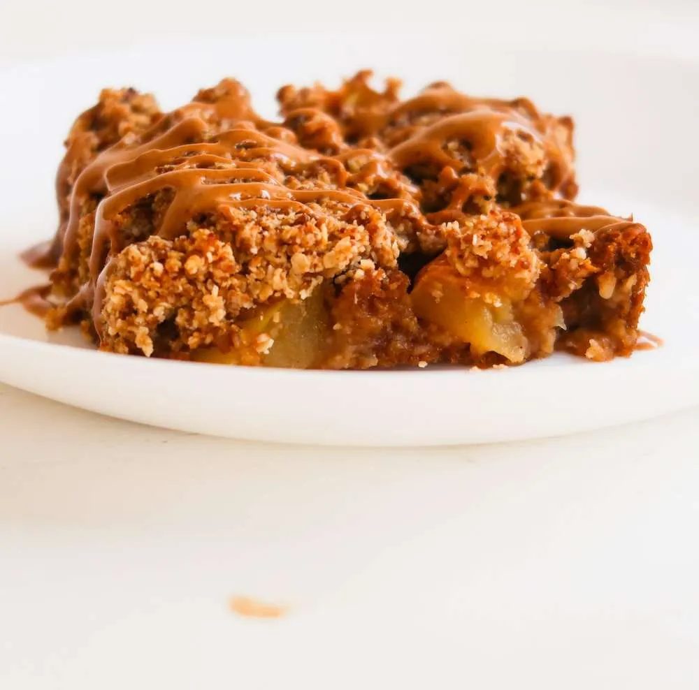 Apple crisp cake, healthy, vegan & gf