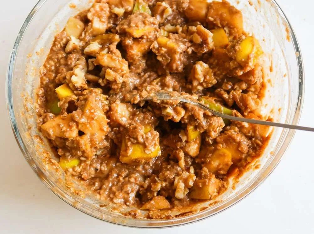 Apple crisp cake, healthy, vegan & gf