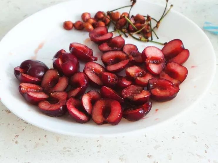 Cherry pancakes, healthy