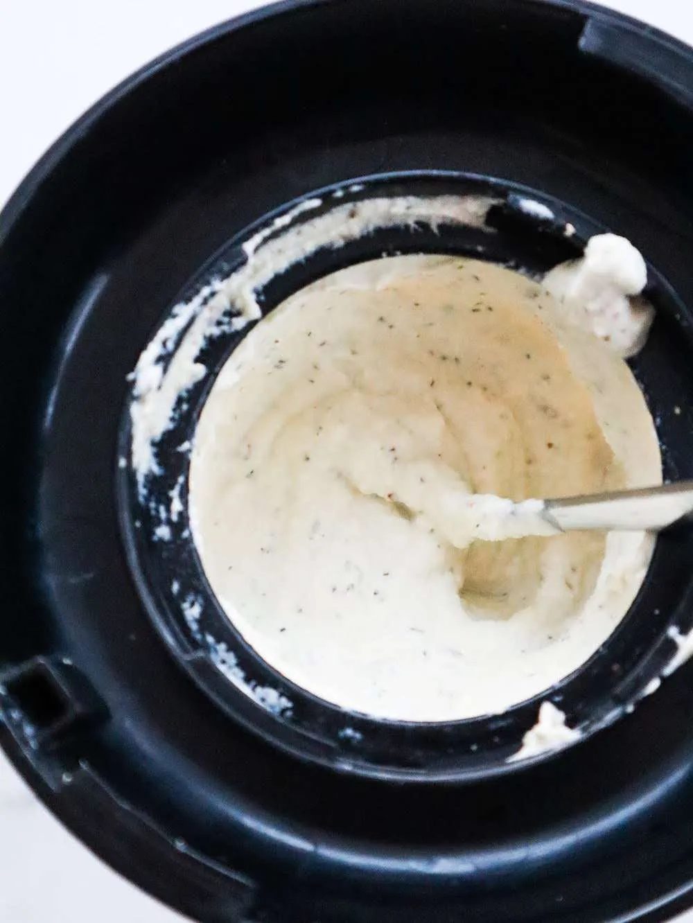 Tzatziki with vegan dairy-free version, healthy