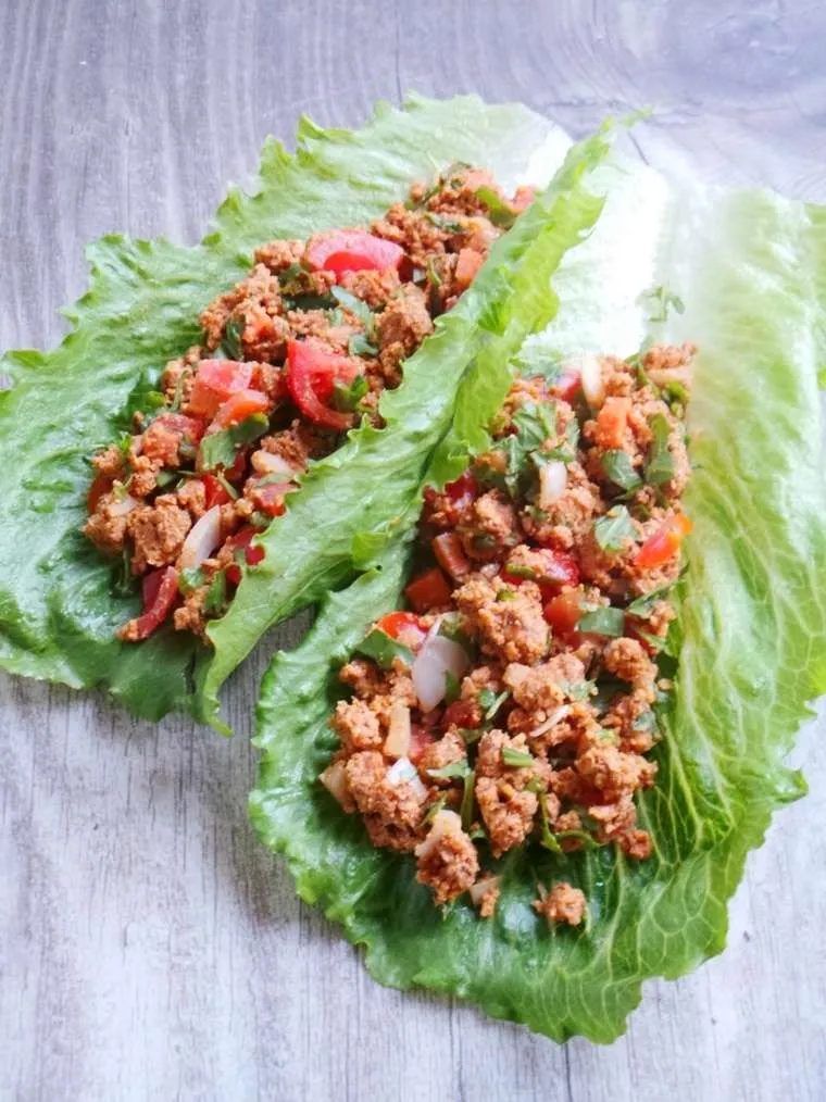 We absolutely loved these lettuce wraps! These wraps are paleo, vegan, almost raw and so satisfying! A great, tasty and simple clean eating…