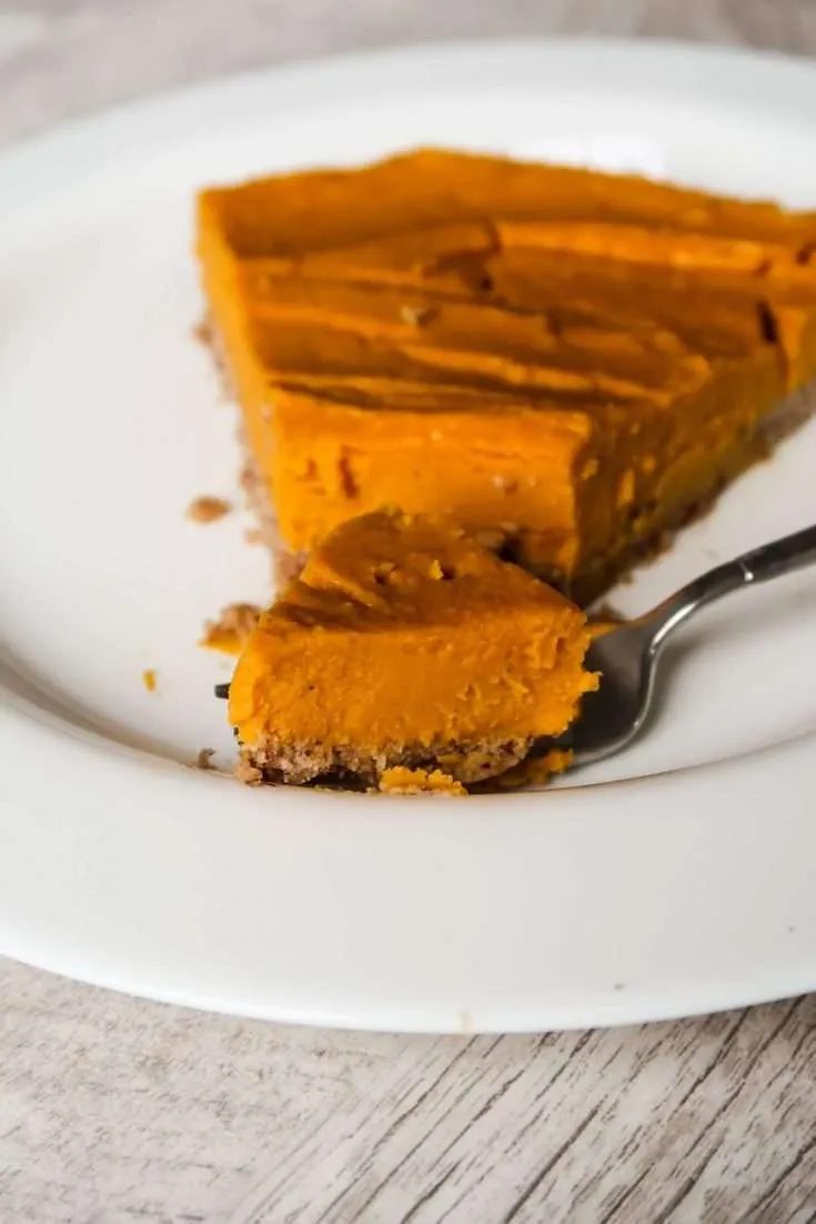 Paleo vegan butternut squash pie, healthy