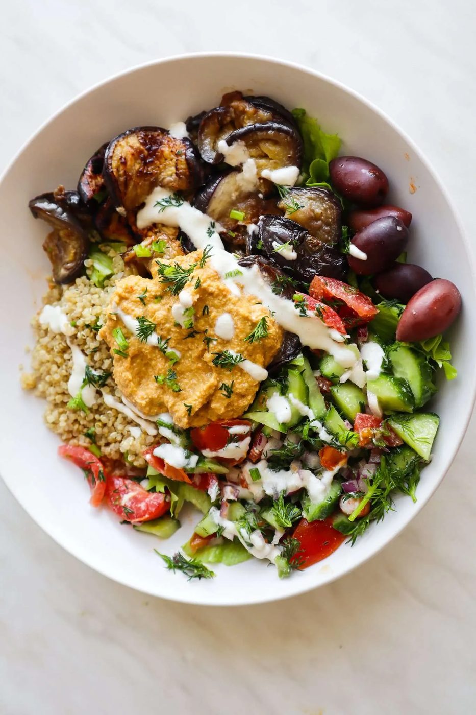 Quinoa bowls with roasted vegetables, healthy