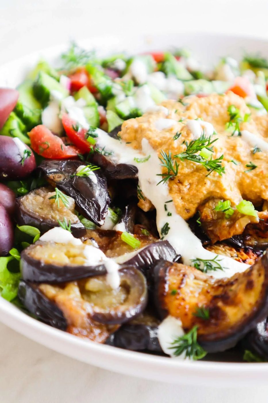 Quinoa bowls with roasted vegetables, healthy