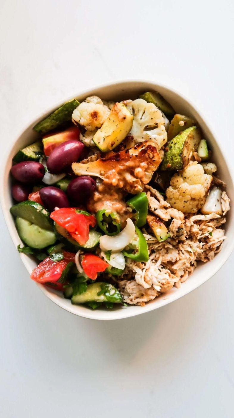 Looking for some new healthy dinner ideas to help you eat clean and reach your health and fitness goals? Try these healthy shredded chicken…