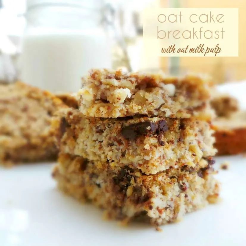 A healthy baked oatmeal breakfast recipe! Try these satisfying oatmeal chocolate squares for a healthy and ready to go breakfast. Also…
