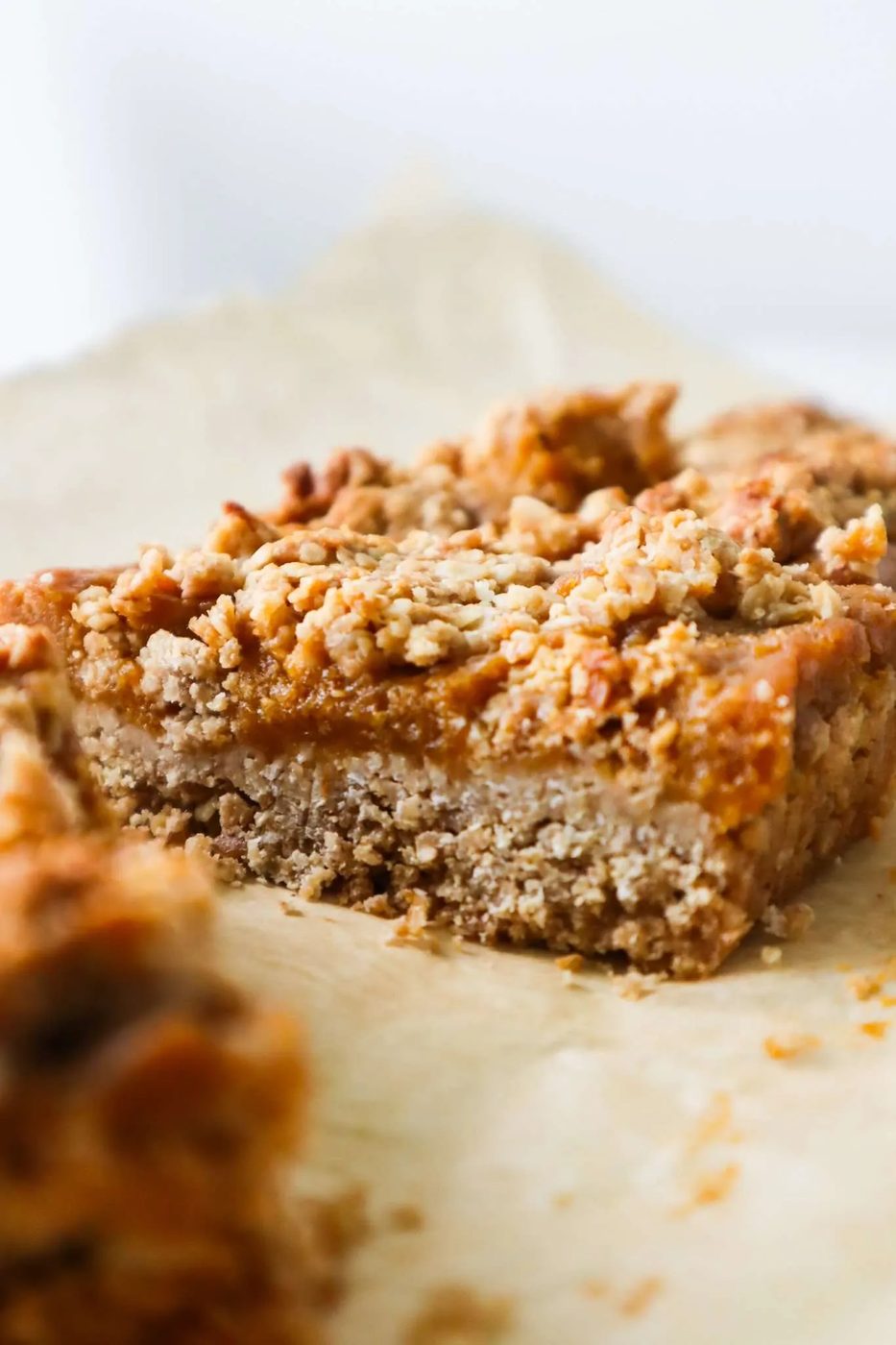 Pumpkin pie bars, healthy, flourless & vegan