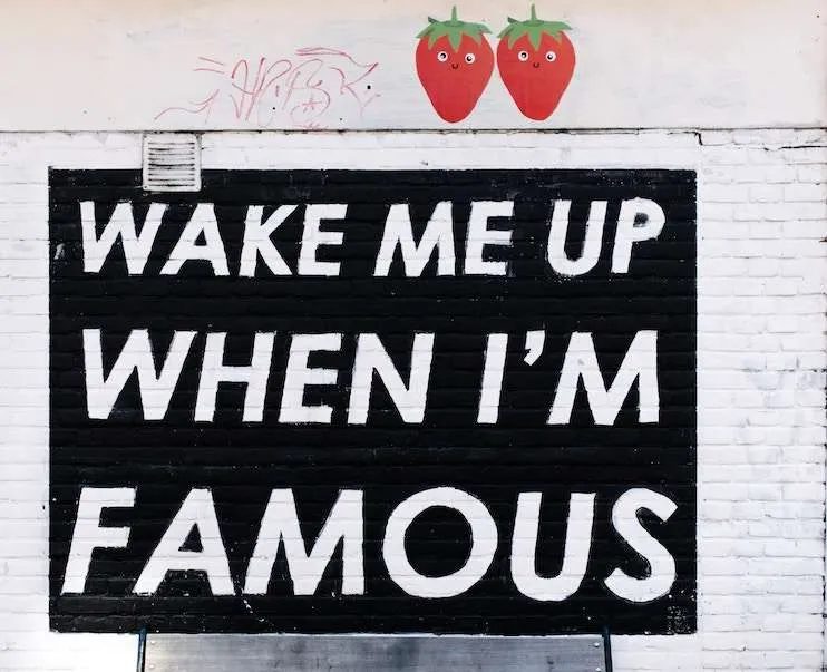 how to stop wasting your time and actually grow your blog - the one thing you need to do