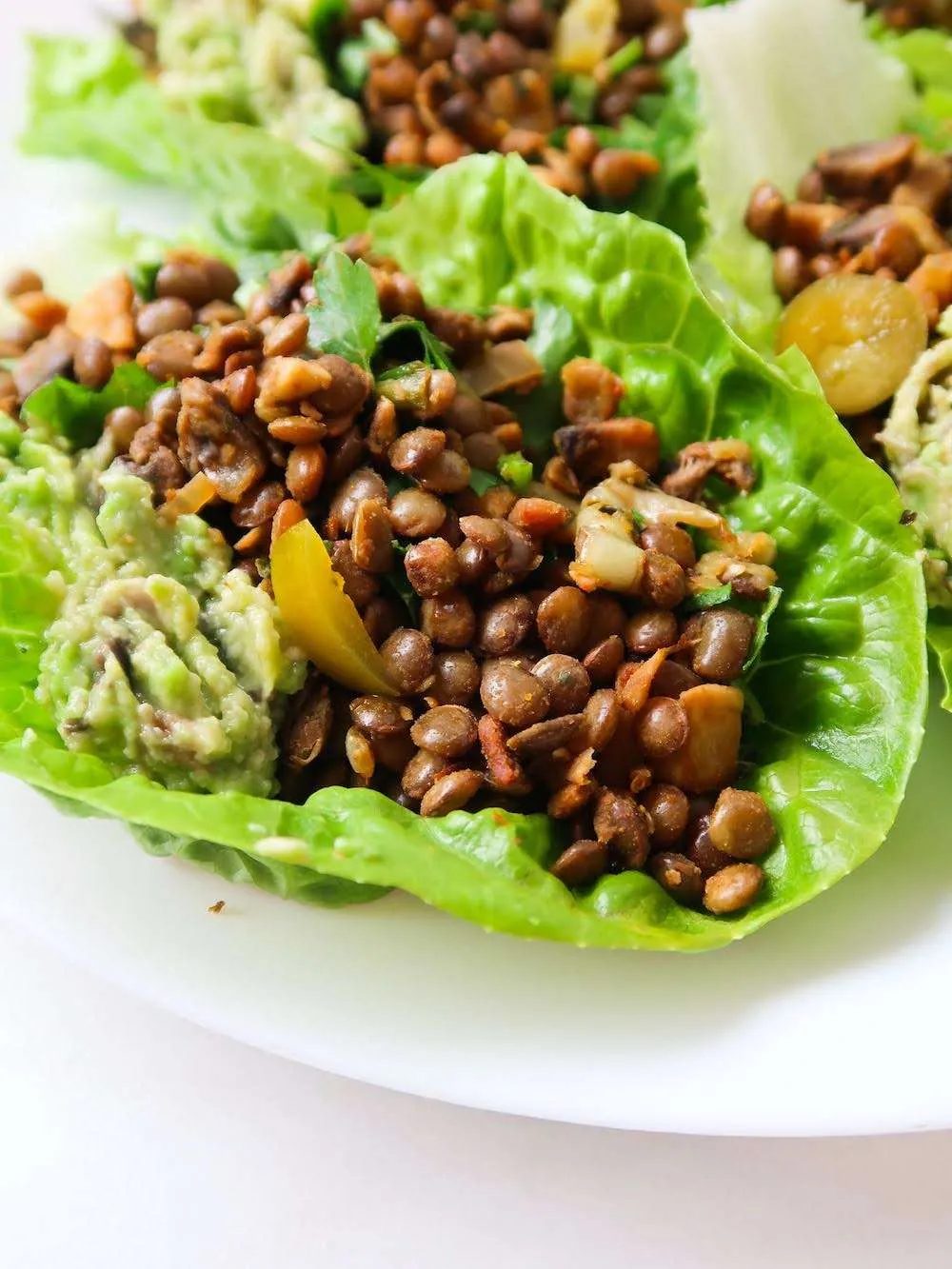 10-minute lentil lettuce tacos