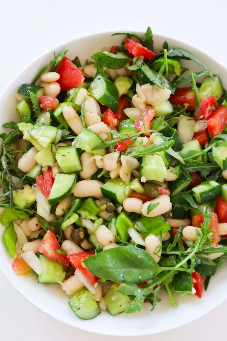 This Mediterranean white bean salad recipe is simple to make, full of flavor, has a low glycemic index and is the solid healthy lunch…