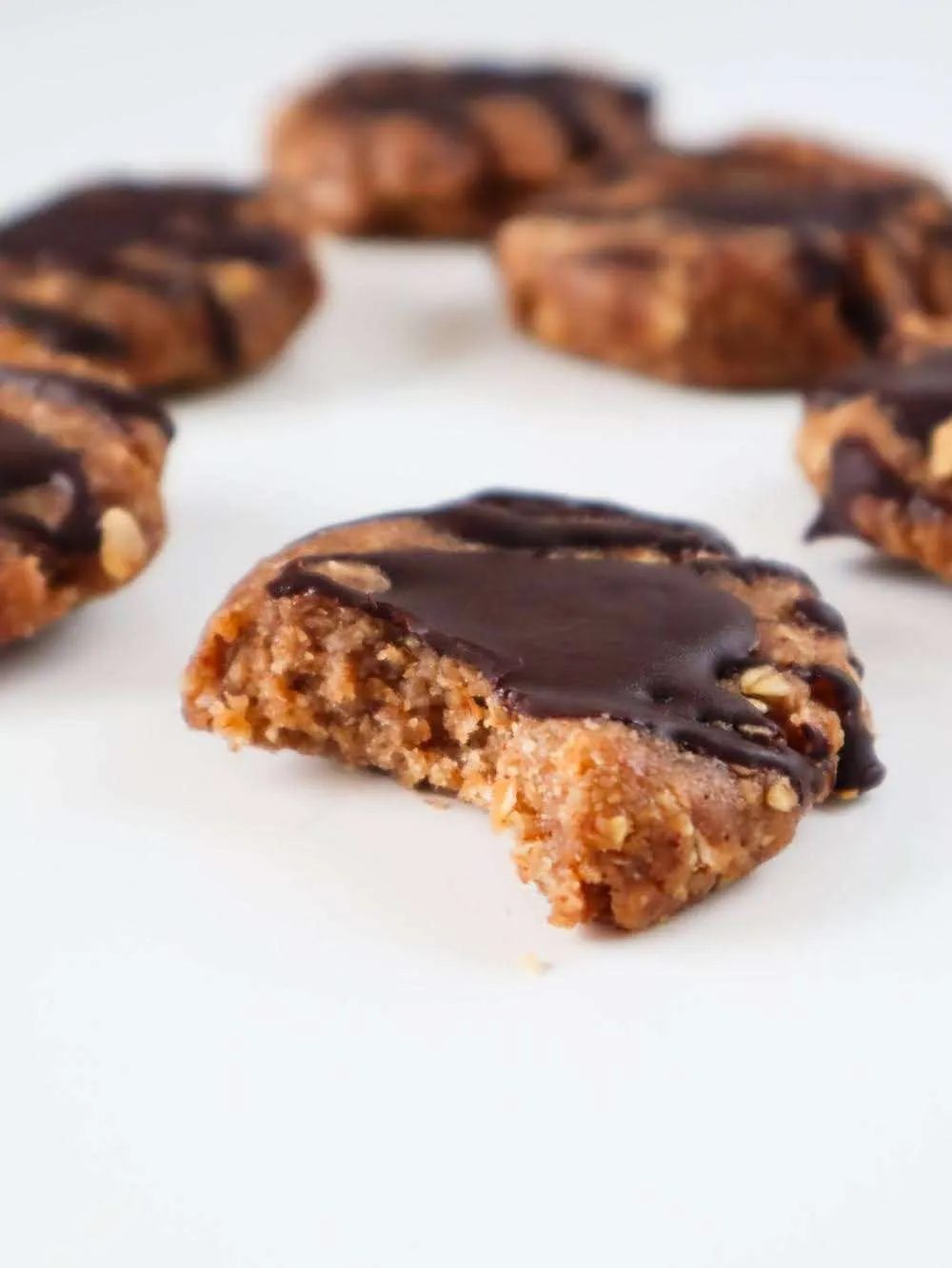 No bake healthy pecan cookies