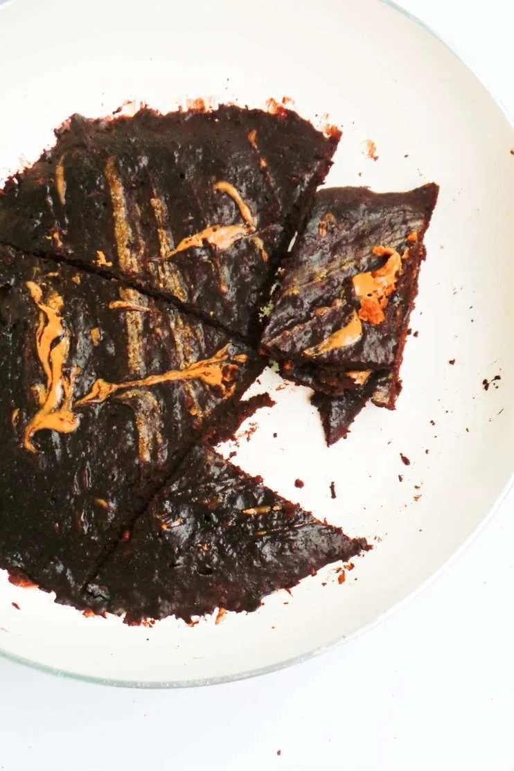 No oven brownie skillet – healthy dessert