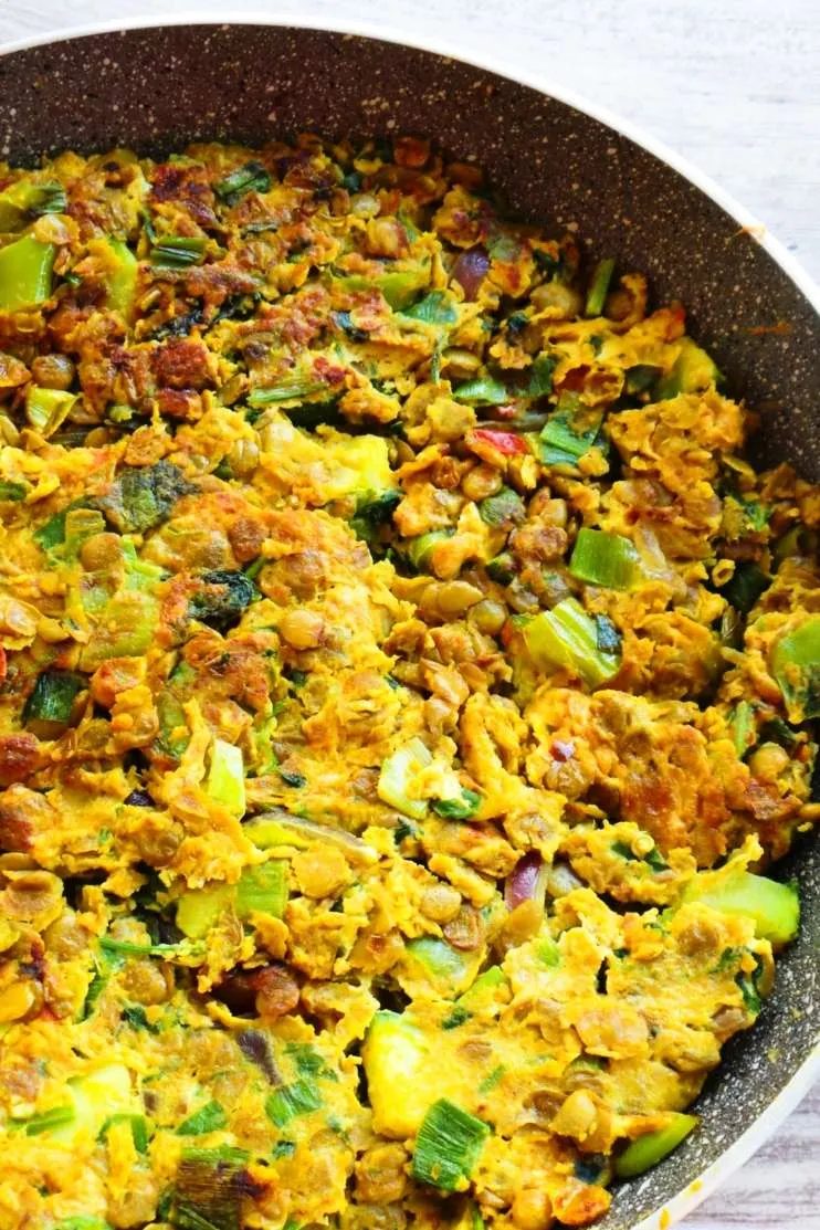 Healthy vegetable frittata with lentils! This is an simple and satisfying healthy lentil recipe that is gluten-free, vegetarian and…