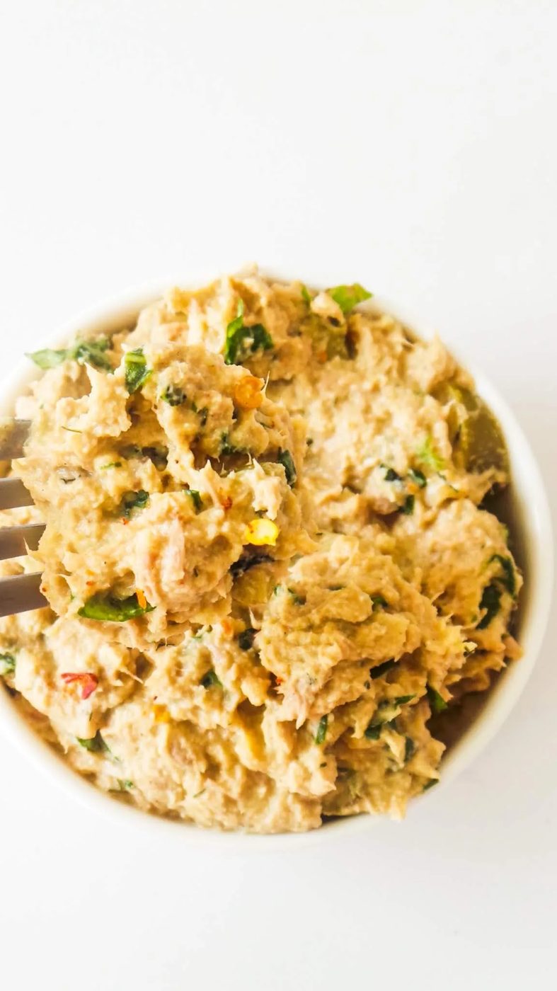 Simple paleo tuna salad recipe! This healthy tuna salad recipe is simple to make and great for a snack or healthy lunch!