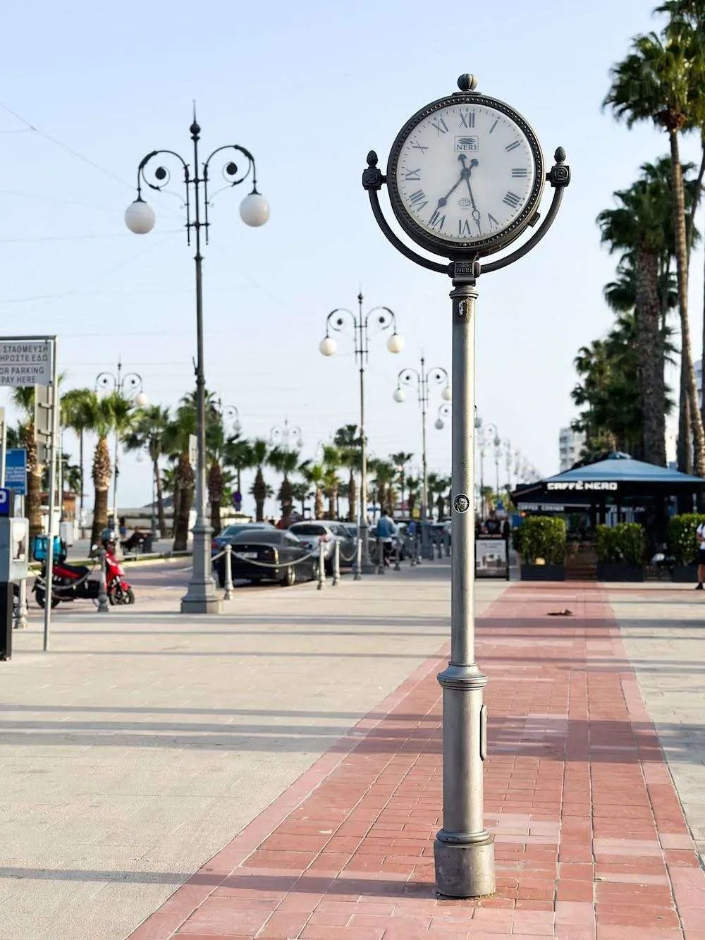 Finikoudes Promenade