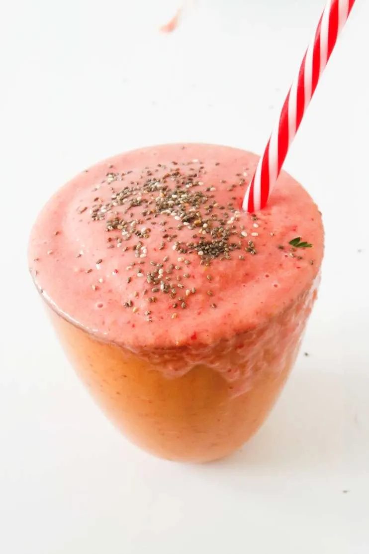 Strawberry Slushy Smoothie - Healthy Smoothie Recipe - sweet, healthy and tastes like a strawberry shake (without the bad stuff!)