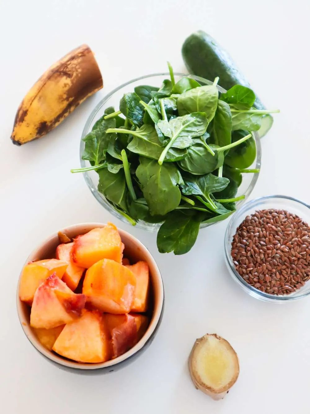 A reliable green smoothie recipe ever! This healthy green smoothie is made with spinach, peaches, cucumber and ginger and is a reliable…