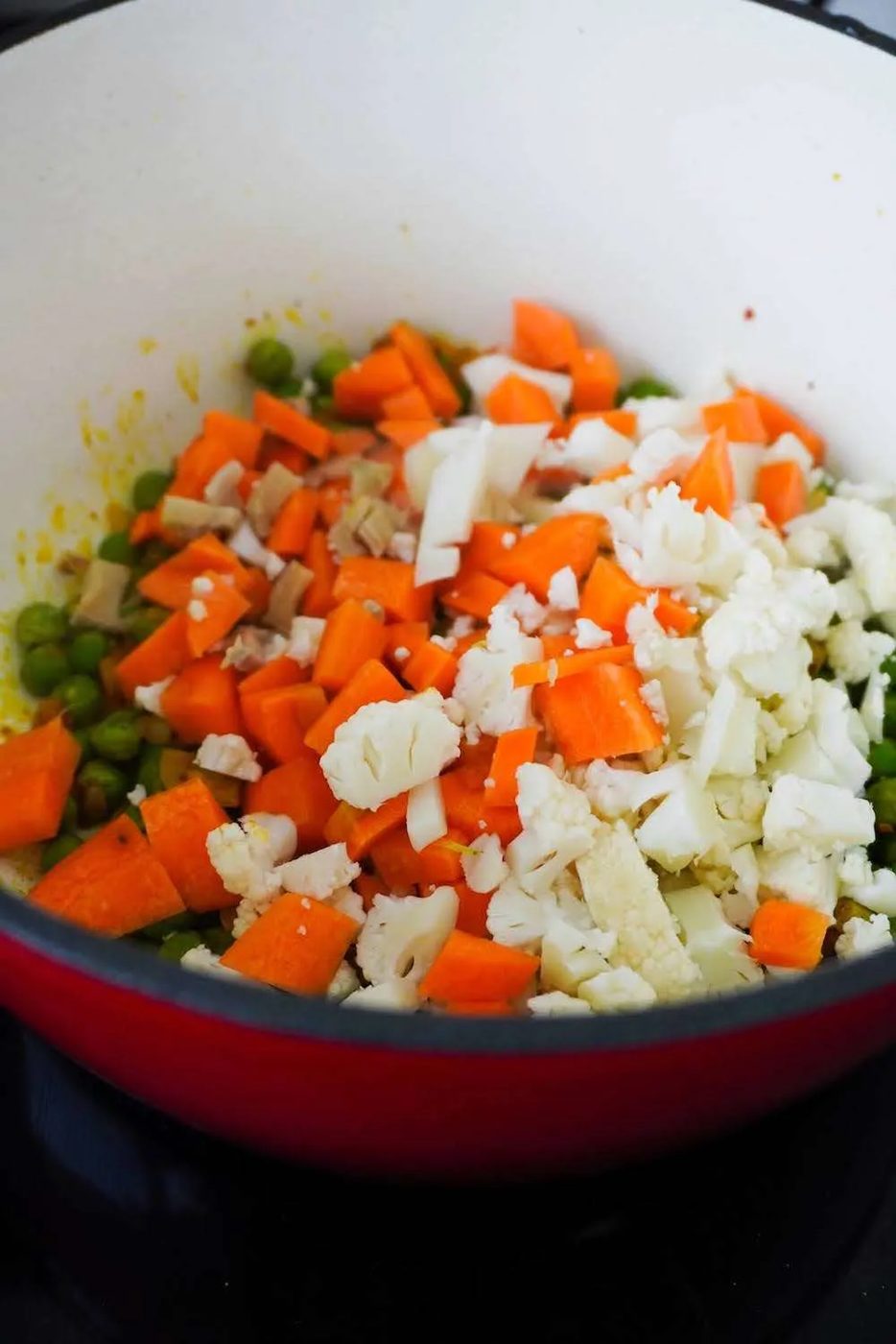Leftover turkey soup, simple