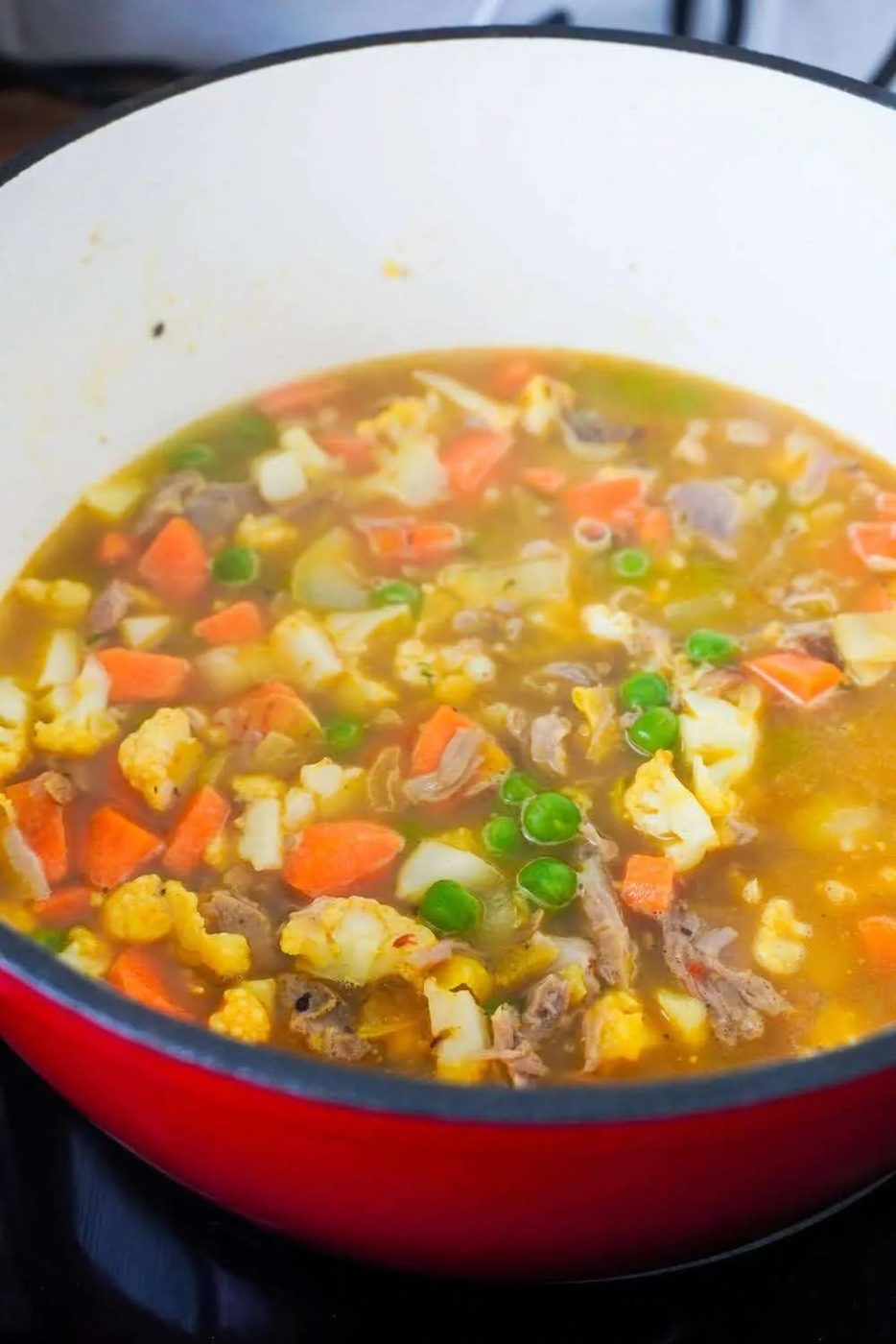 Leftover turkey soup, simple