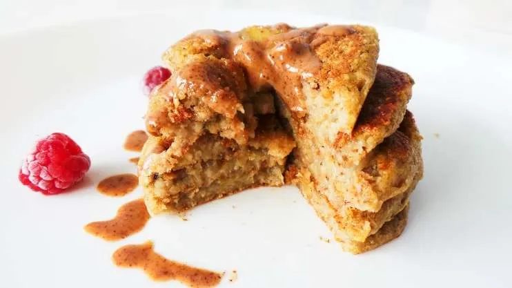 Banana oatmeal pancakes, vegan