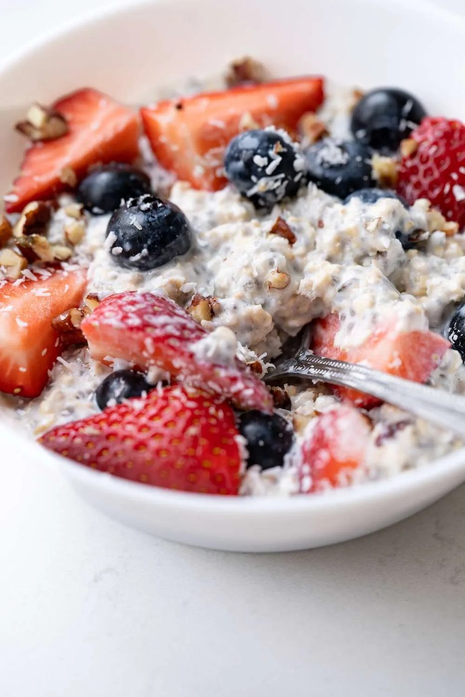 Overnight oats recipe for heart, skin and brain health, vegan
