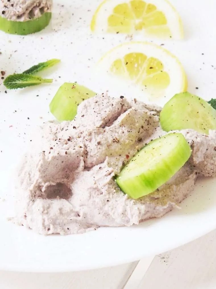 And paleo herby cream cheese dip, vegan