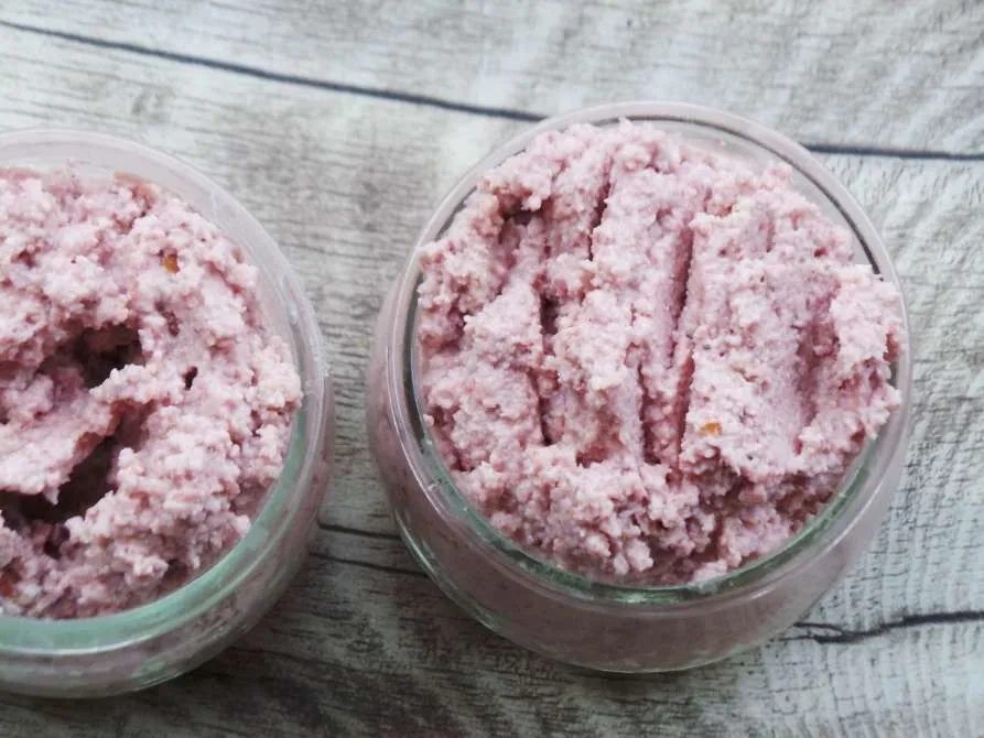 Strawberry cheesecake mousse it, vegan