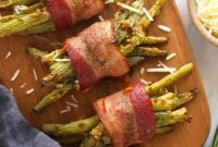 Savory Bacon Green Bean Bundles